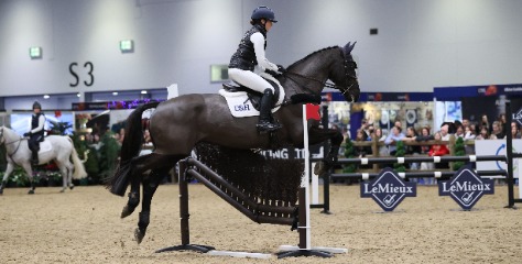 Laura Collett jumping in masterclass